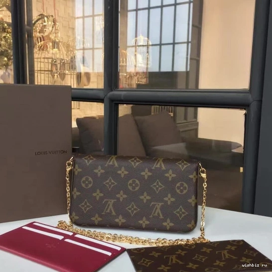WIS FELICIE Louis POCHETTE Vuitton 1112